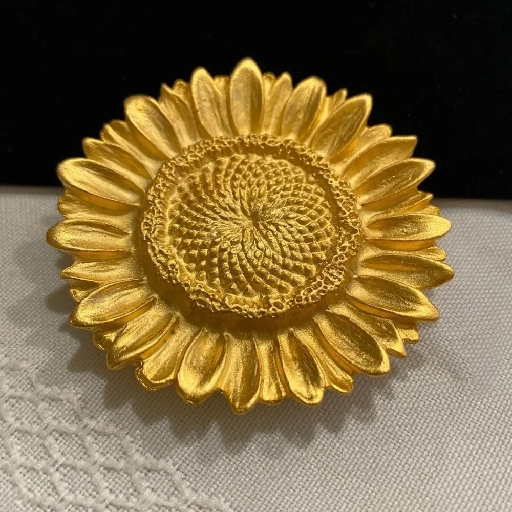 Vintage BrushedâGoldâSunflowerâBrooch - Picture 6 of 8